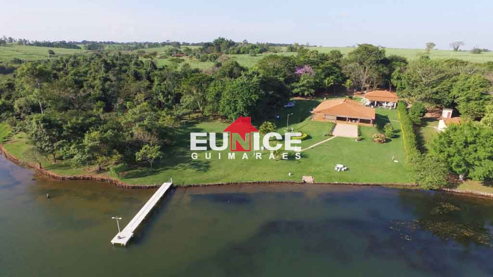 Rancho c/ 1.40ha. á beira do Rio Bonito!