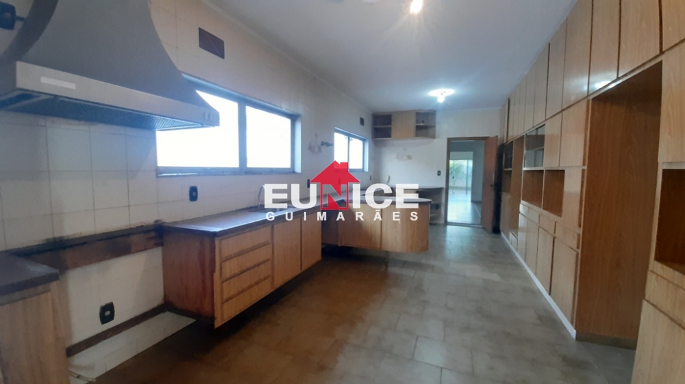 CASA VENDA RUA GHANDI - ÓTIMA LOCALIZAÇÃO!